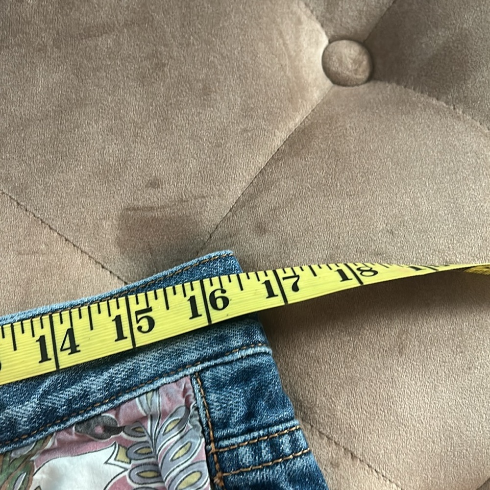 Cabi Capri Patchwork Jeans - image 7